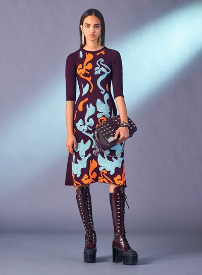 Look 10